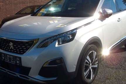 Peugeot 5008 94.000 km 13.900 &euro; Bochum 44793