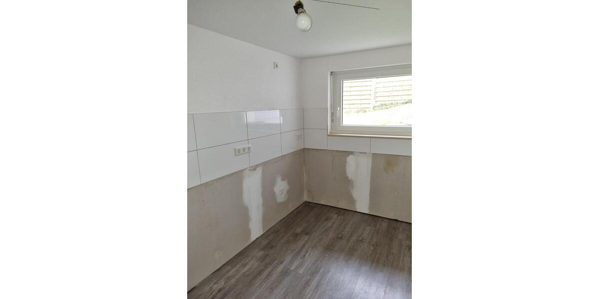 Etagenwohnung Halver - 3 Zimmer, 78 m&sup2;, 530&euro; | Angebot:26612285