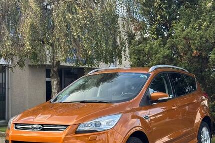 Ford Kuga 163.000 km 9.900 &euro; Wuppertal 42327