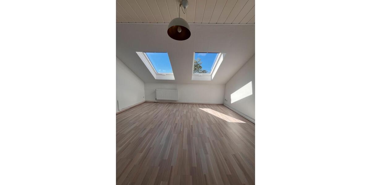 Dachgeschoßwohnung Herdecke - 2 Zimmer, 39 m&sup2;, 420&euro; | Angebot:27554931