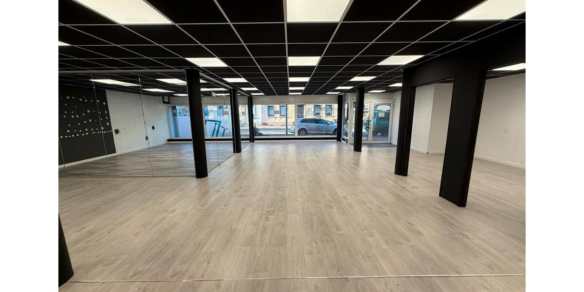 Gewerbeobjekt Lüdenscheid Staberg - 1.250&euro; | Angebot:25245955