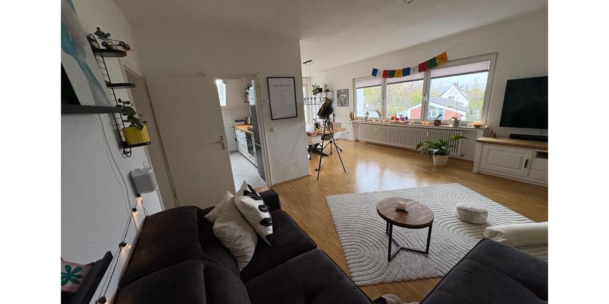 Dachgeschoßwohnung Hattingen Niederbonsfeld - 3.5 Zimmer, 98 m&sup2;, 1.025&euro; | Angebot:25920041