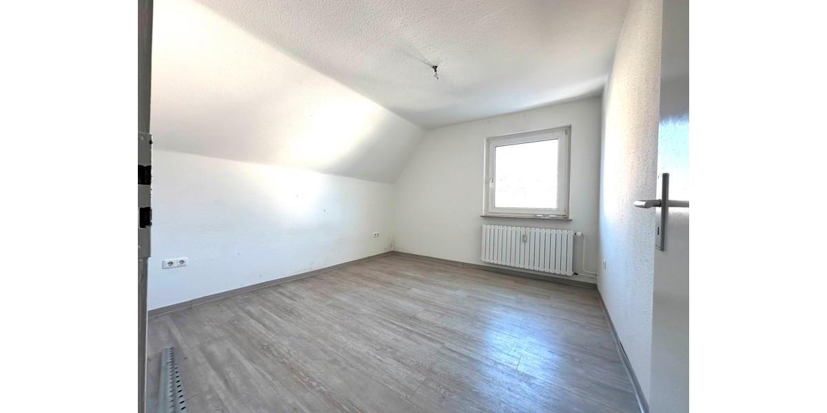 Etagenwohnung Dortmund Huckarde - 3 Zimmer, 74 m&sup2;, 830&euro; | Angebot:26031848