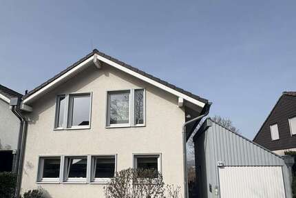 Haus Wuppertal Gemarkung Langerfeld - 6 Zimmer, 213 m&sup2;, 595.000&euro; | Angebot:23827292