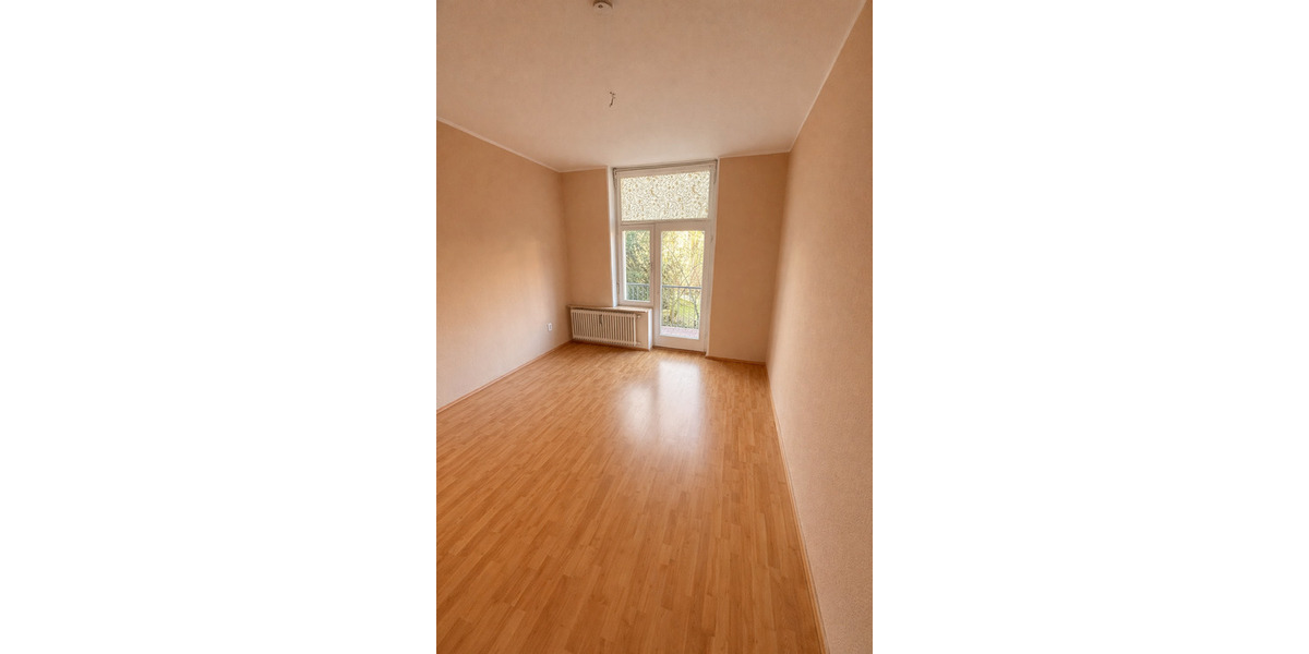 Etagenwohnung Dortmund Mitte - 3 Zimmer, 102 m&sup2;, 1.200&euro; | Angebot:25696368