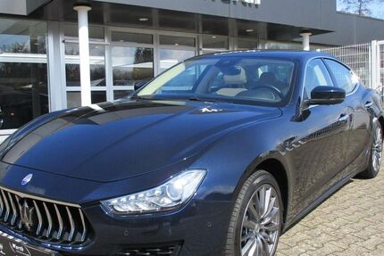 Maserati Ghibli 35.500 km 49.900 &euro; Schwerte 58239