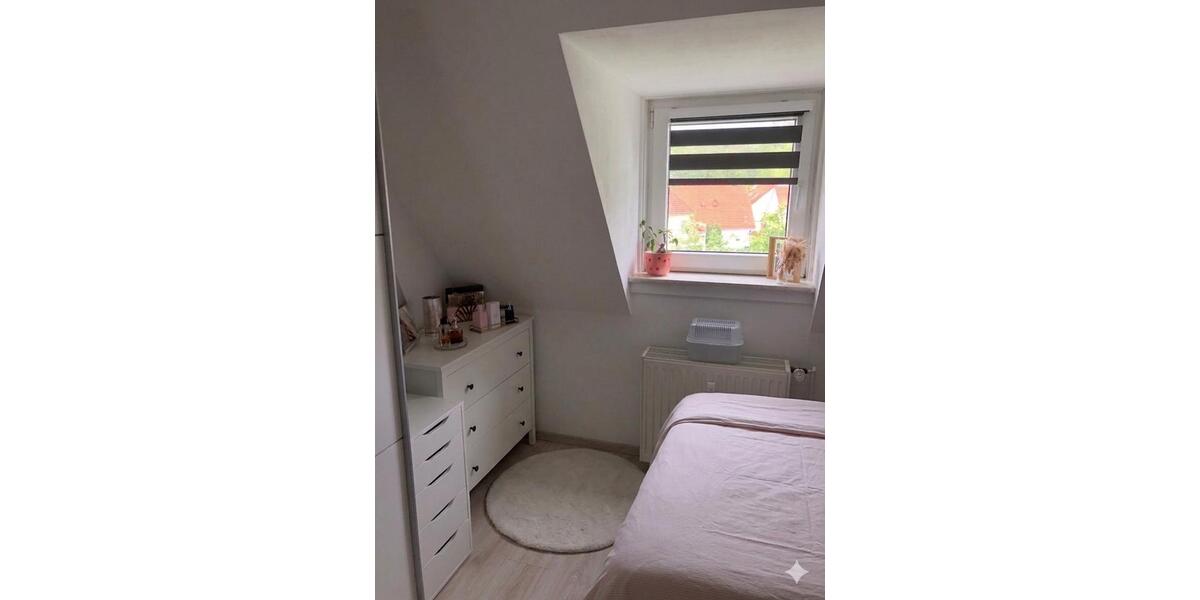 Dachgeschoßwohnung Hemer - 2 Zimmer, 40 m&sup2;, 339&euro; | Angebot:26609149