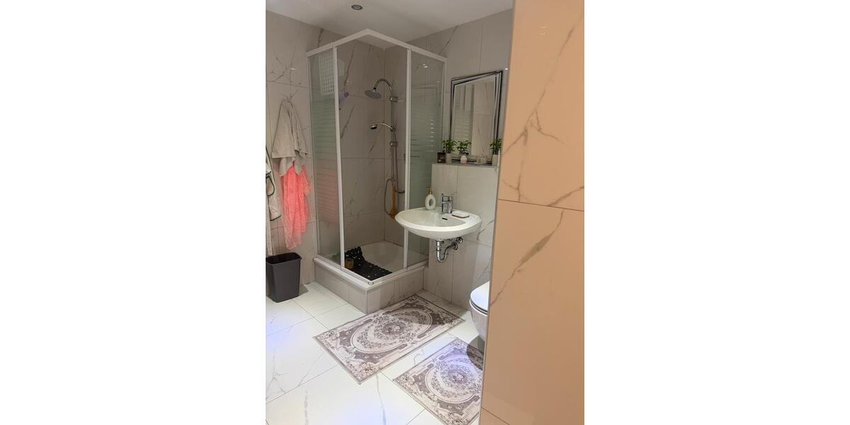 Einfamilienhaus Kierspe - 10 Zimmer, 270 m&sup2;, 299.999&euro; | Angebot:25178473