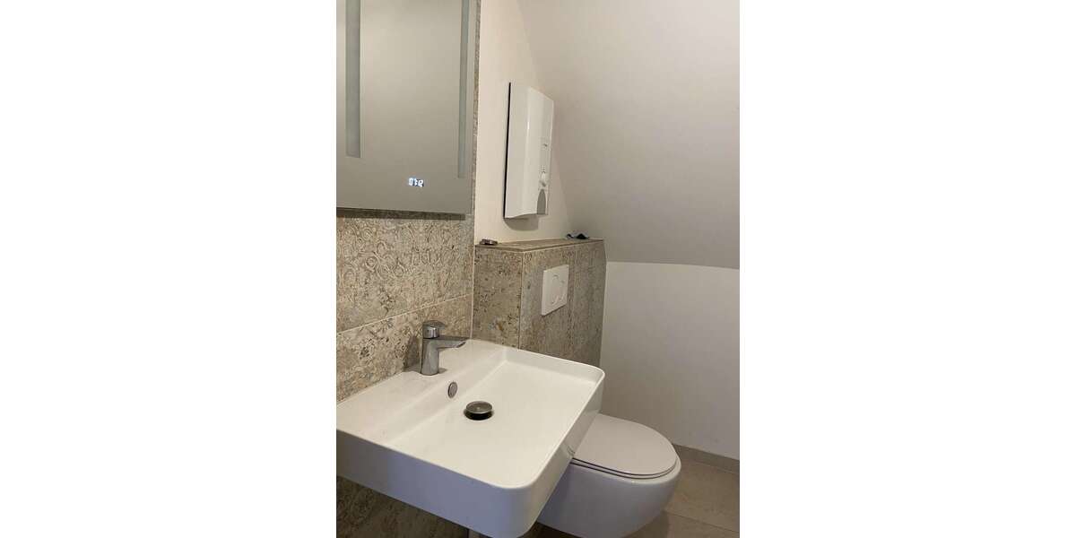 Etagenwohnung Remscheid Lüttringhausen - 1 Zimmer, 30 m&sup2;, 250&euro; | Angebot:25907757