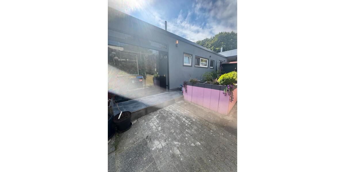 Reihenhaus Remscheid Lüttringhausen - 6 Zimmer, 220 m&sup2;, 399.000&euro; | Angebot:26013303