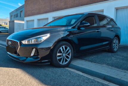 Hyundai i30 123.000 km 10.800 &euro; Remscheid 42853