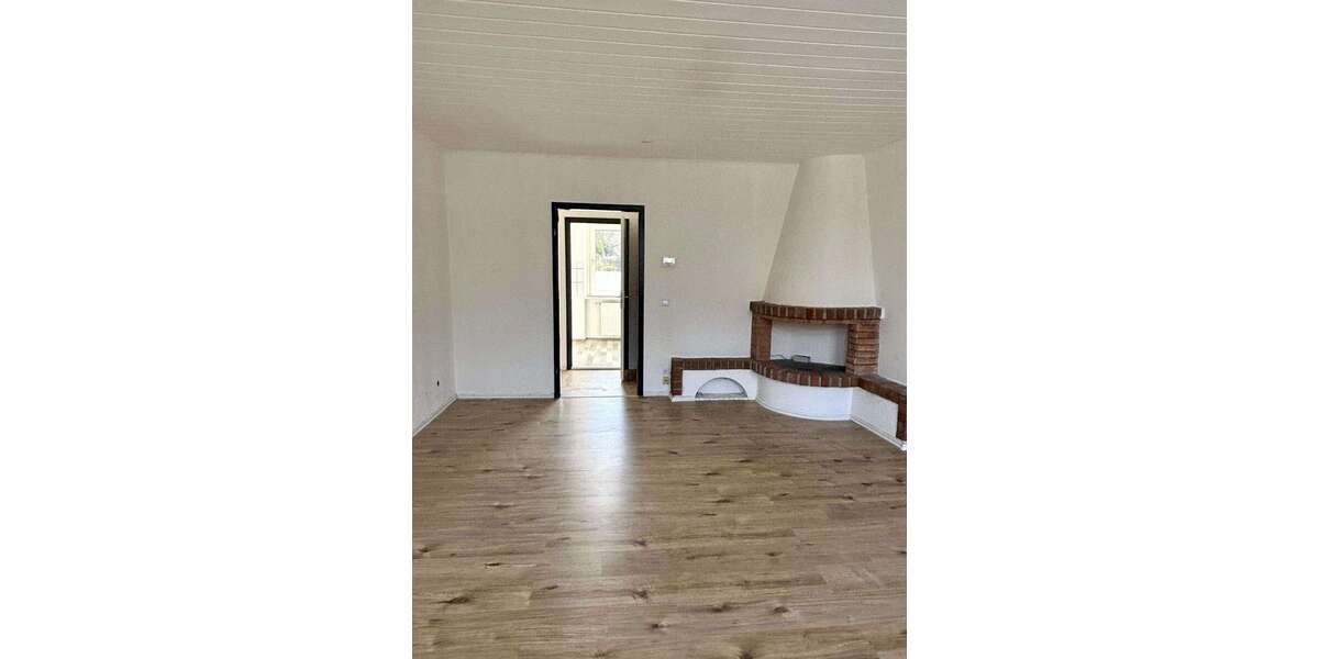 Etagenwohnung Wuppertal Langerfeld - 2 Zimmer, 60 m&sup2;, 600&euro; | Angebot:25877588