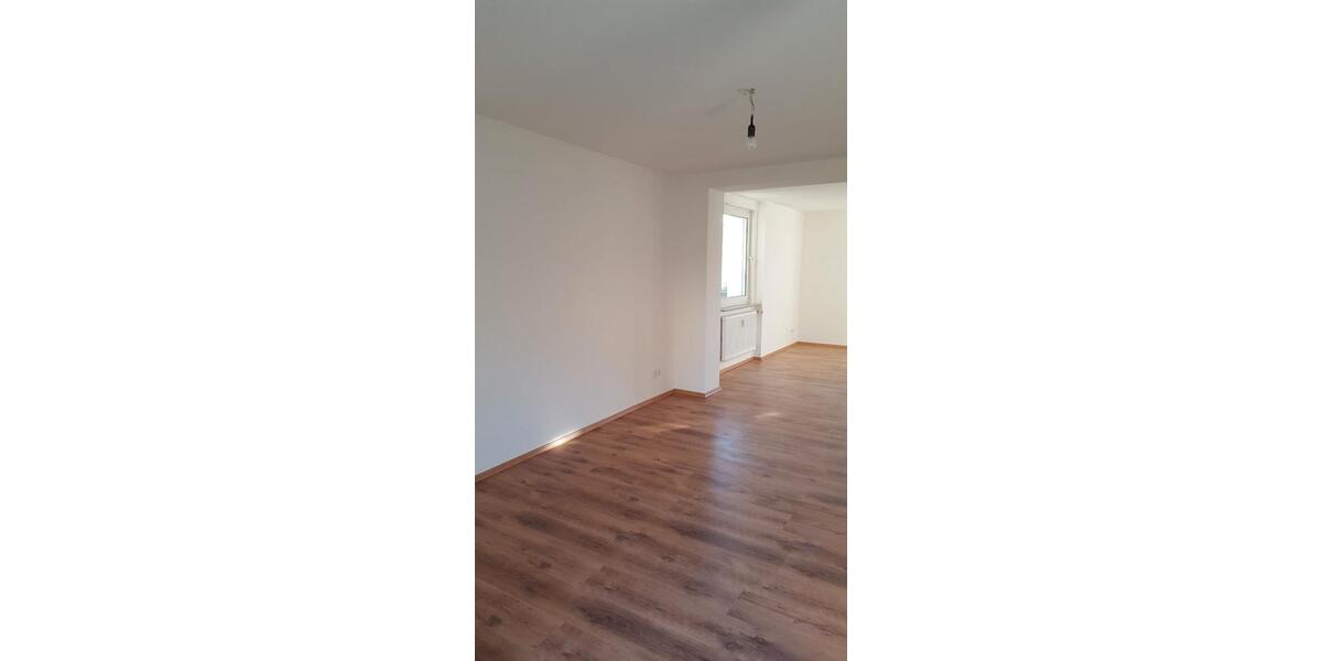 Hochparterre Hagen Hagen-Mitte - 2 Zimmer, 56 m&sup2;, 498&euro; | Angebot:26007116