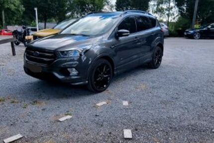 Ford Kuga 139.812 km 17.950 &euro; Wuppertal 42285