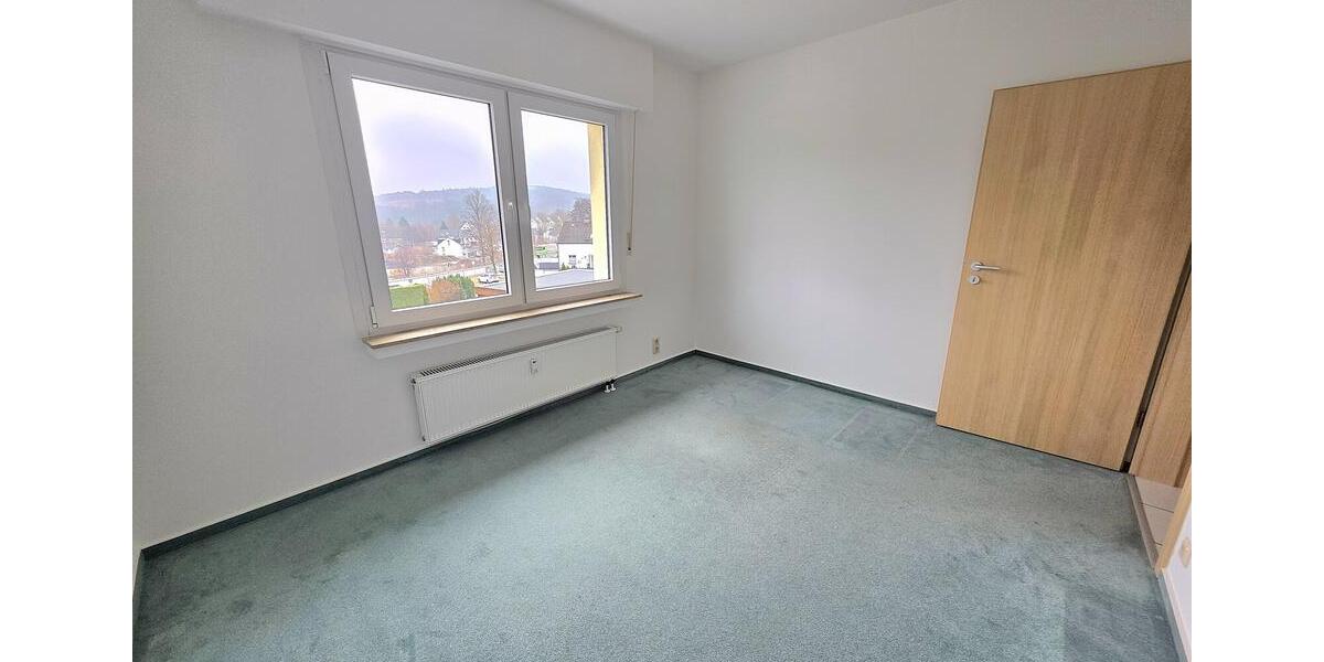Erdgeschoßwohnung Herscheid - 4 Zimmer, 100 m&sup2;, 700&euro; | Angebot:25257002