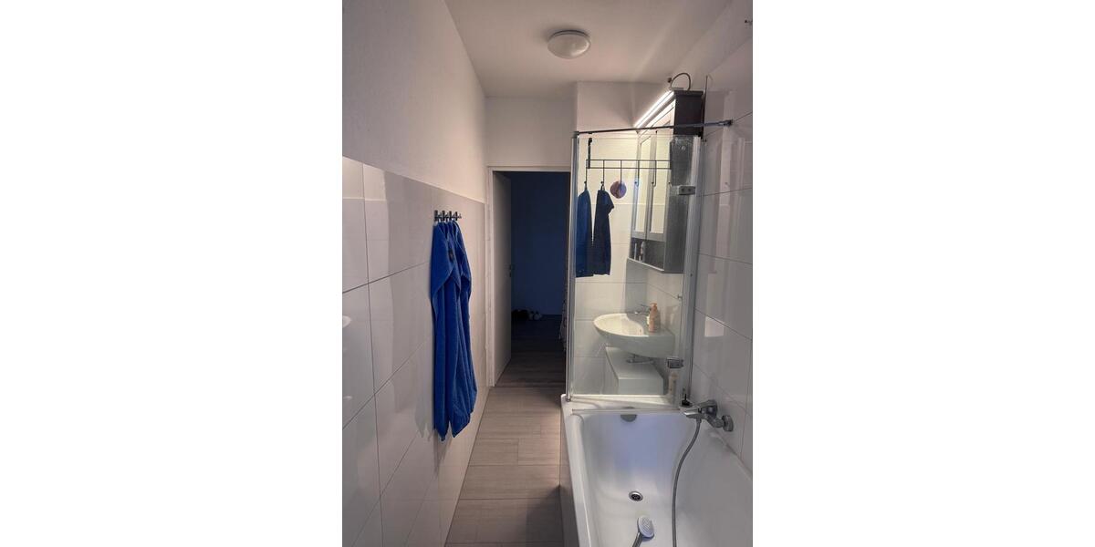 Etagenwohnung Witten Heven - 3 Zimmer, 65 m&sup2;, 870&euro; | Angebot:26082747