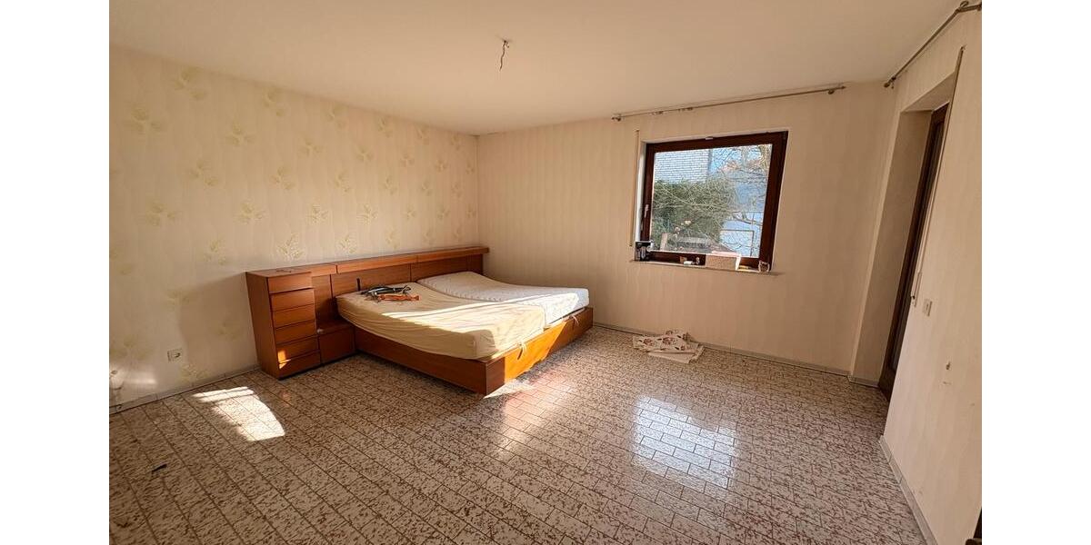 Etagenwohnung Wipperfürth - 4 Zimmer, 115 m&sup2;, 1.100&euro; | Angebot:26501568