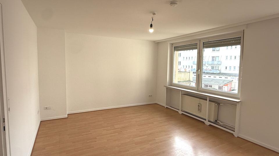 Etagenwohnung Wuppertal Elberfeld - 2 Zimmer, 78 m&sup2;, 610&euro; | Angebot:25884389