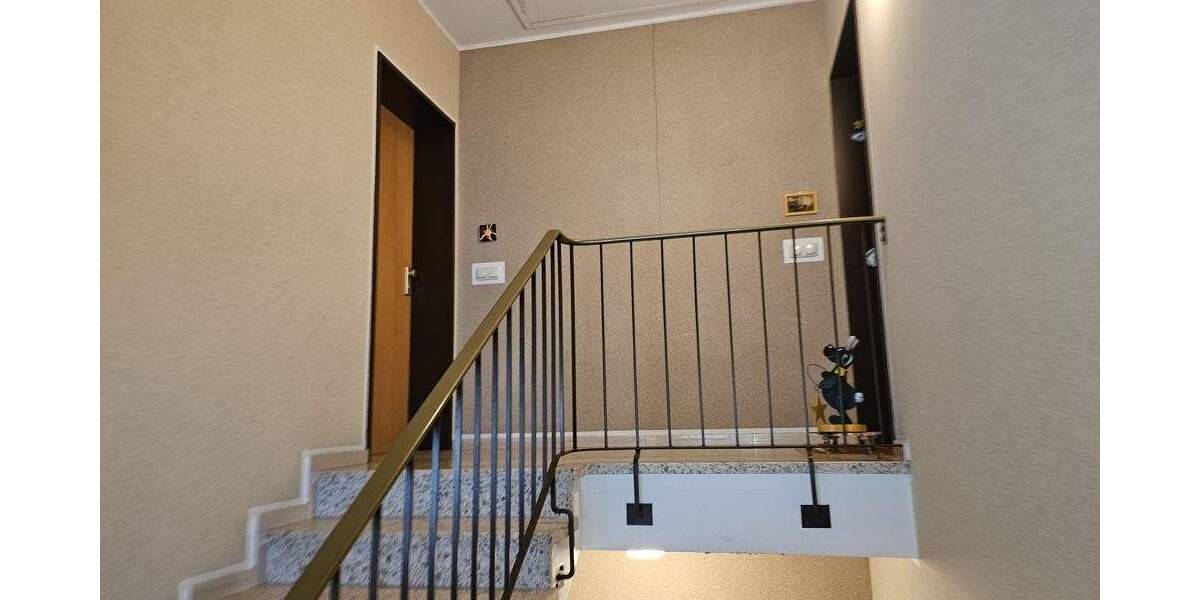 Etagenwohnung Lüdenscheid Staberg - 3 Zimmer, 70 m&sup2;, 175.000&euro; | Angebot:25728251