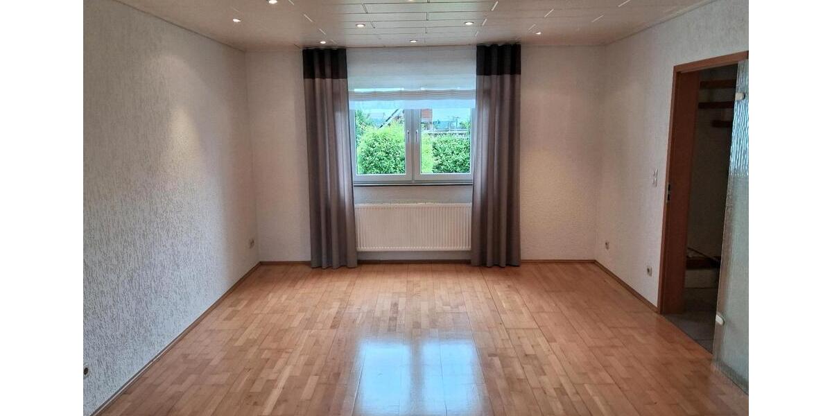 Einfamilienhaus Dortmund Brackel - 3.5 Zimmer, 88 m&sup2;, 380.000&euro; | Angebot:26754253
