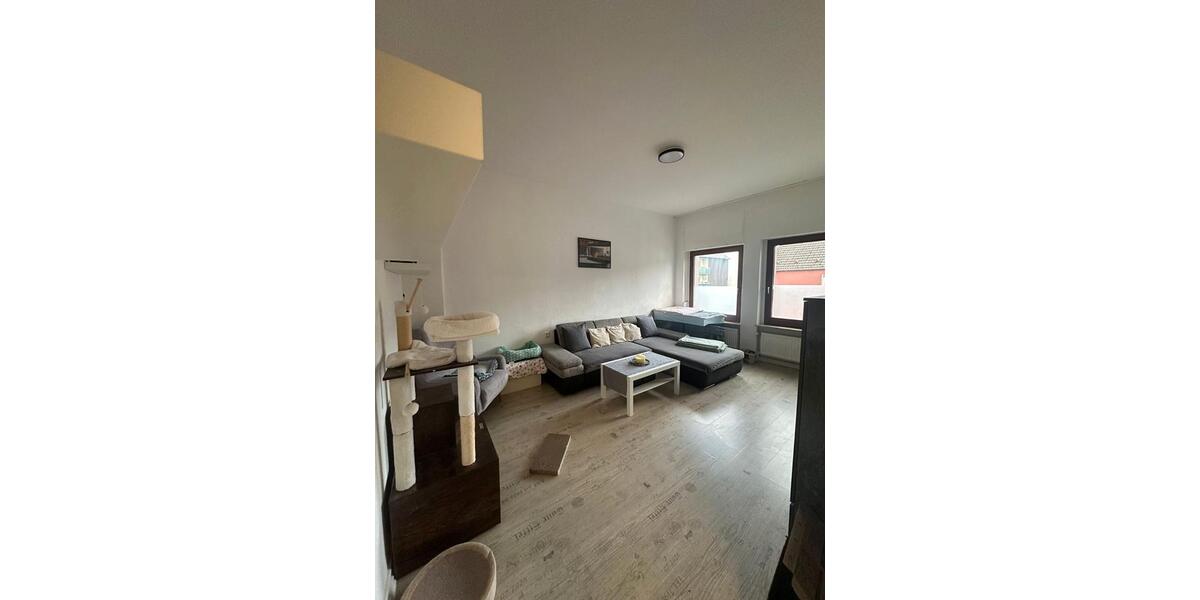 Etagenwohnung Remscheid Gemarkung Bergisch Born - 2 Zimmer, 67 m&sup2;, 500&euro; | Angebot:26196193