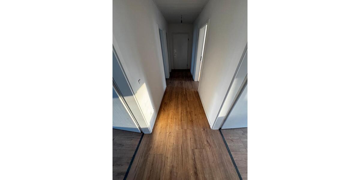 Etagenwohnung Hemer - 3 Zimmer, 90 m&sup2;, 700&euro; | Angebot:26405921