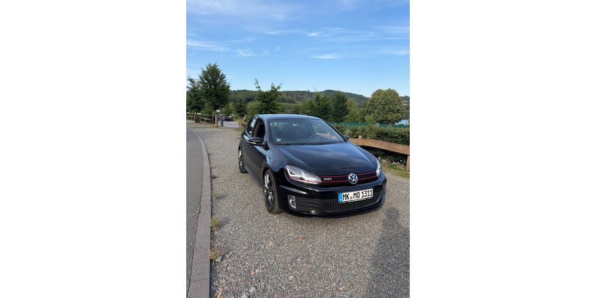 VW Golf 147.906 km 9.250 &euro; Balve 58802