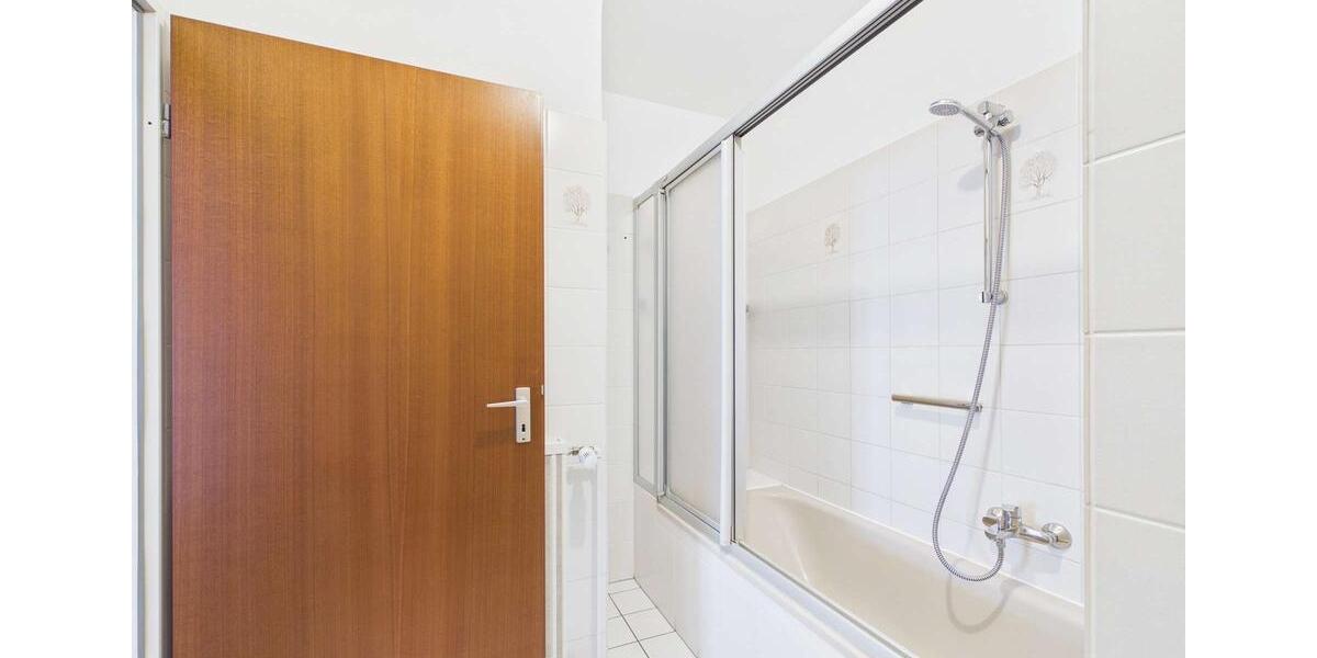 Etagenwohnung Dortmund Innenstadt West - 2 Zimmer, 67 m&sup2;, 610&euro; | Angebot:25304402