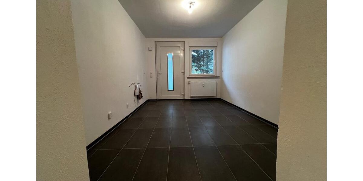 Erdgeschoßwohnung Schalksmühle - 2 Zimmer, 63 m&sup2;, 590&euro; | Angebot:26060295