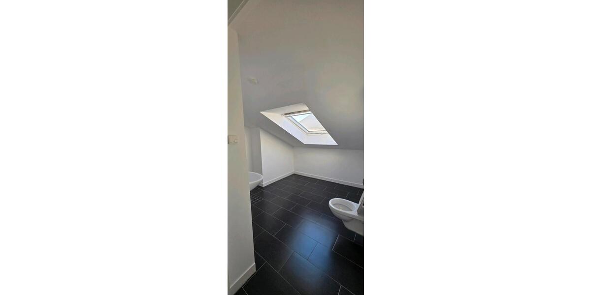 Dachgeschoßwohnung Kamen - 3 Zimmer, 69 m&sup2;, 741&euro; | Angebot:26374093