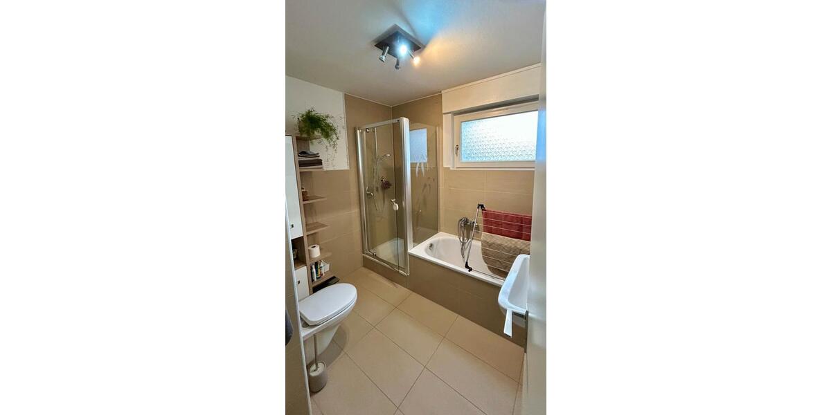 Etagenwohnung Dortmund Hombruch - 2.5 Zimmer, 85 m&sup2;, 229.000&euro; | Angebot:25972135