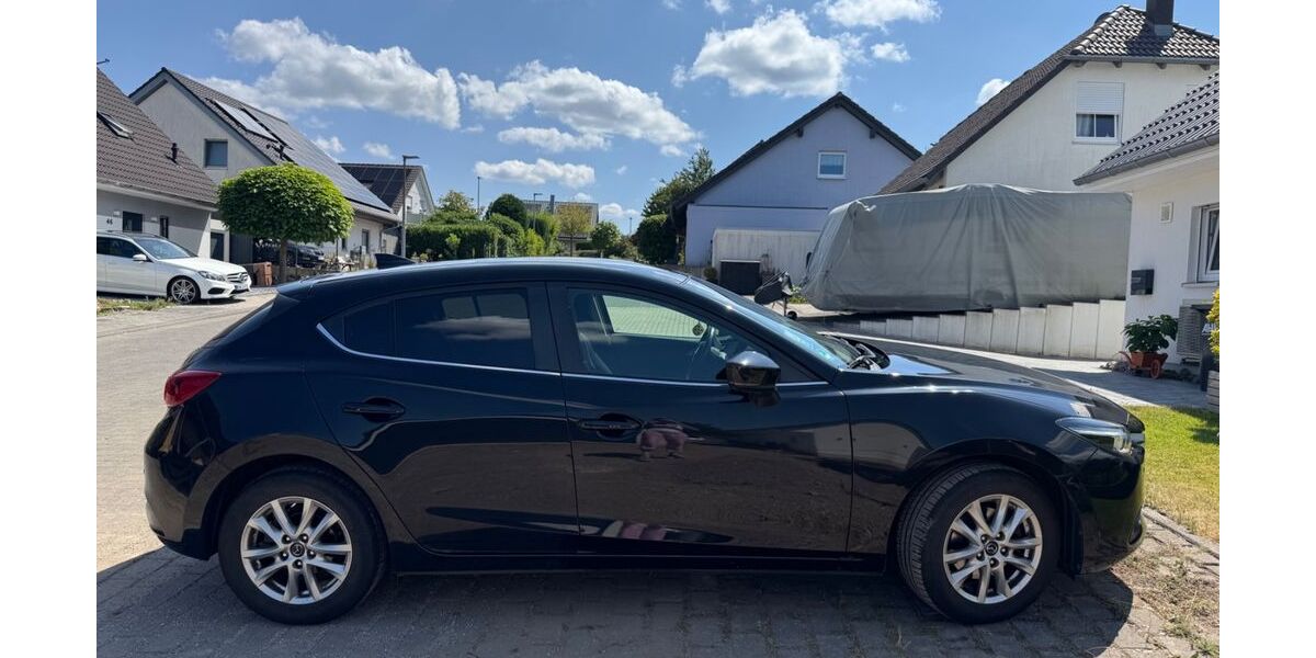 Mazda 3 78.500 km 15.450 &euro; Breckerfeld 58339