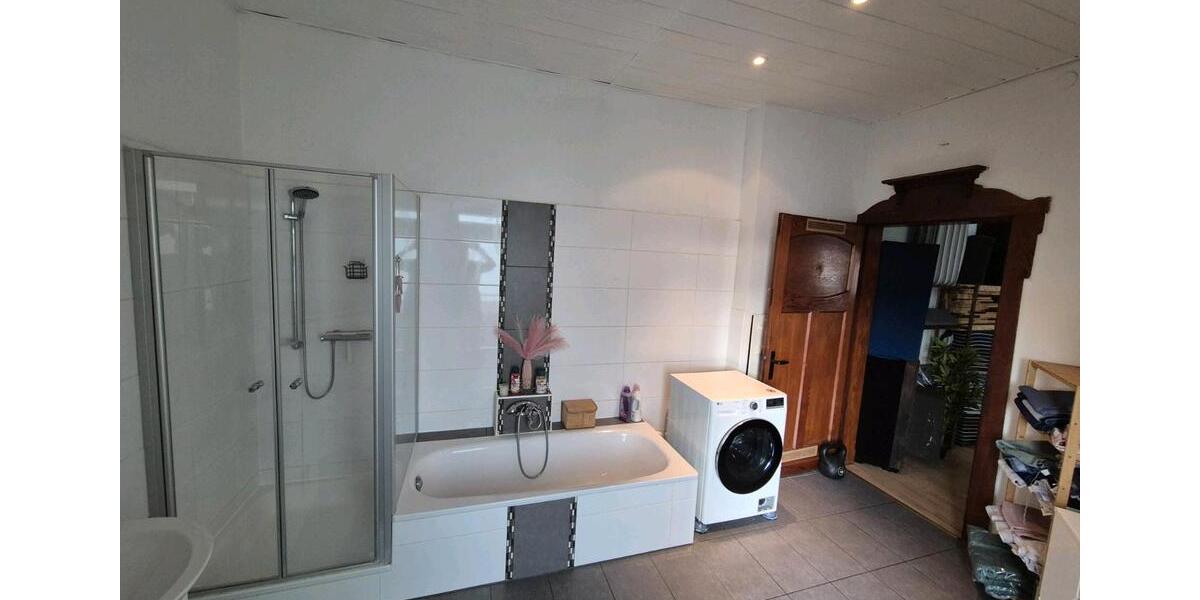 Etagenwohnung Lüdenscheid Staberg - 3 Zimmer, 100 m&sup2;, 900&euro; | Angebot:26013831