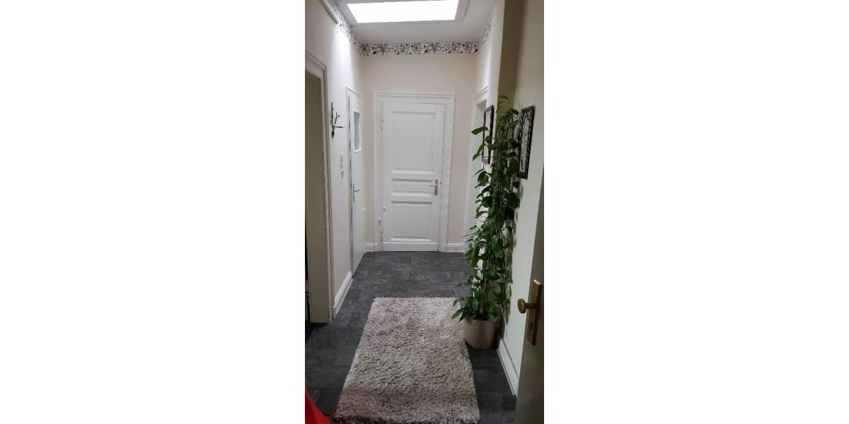 Dachgeschoßwohnung Iserlohn - 4 Zimmer, 82 m&sup2;, 498&euro; | Angebot:23908120