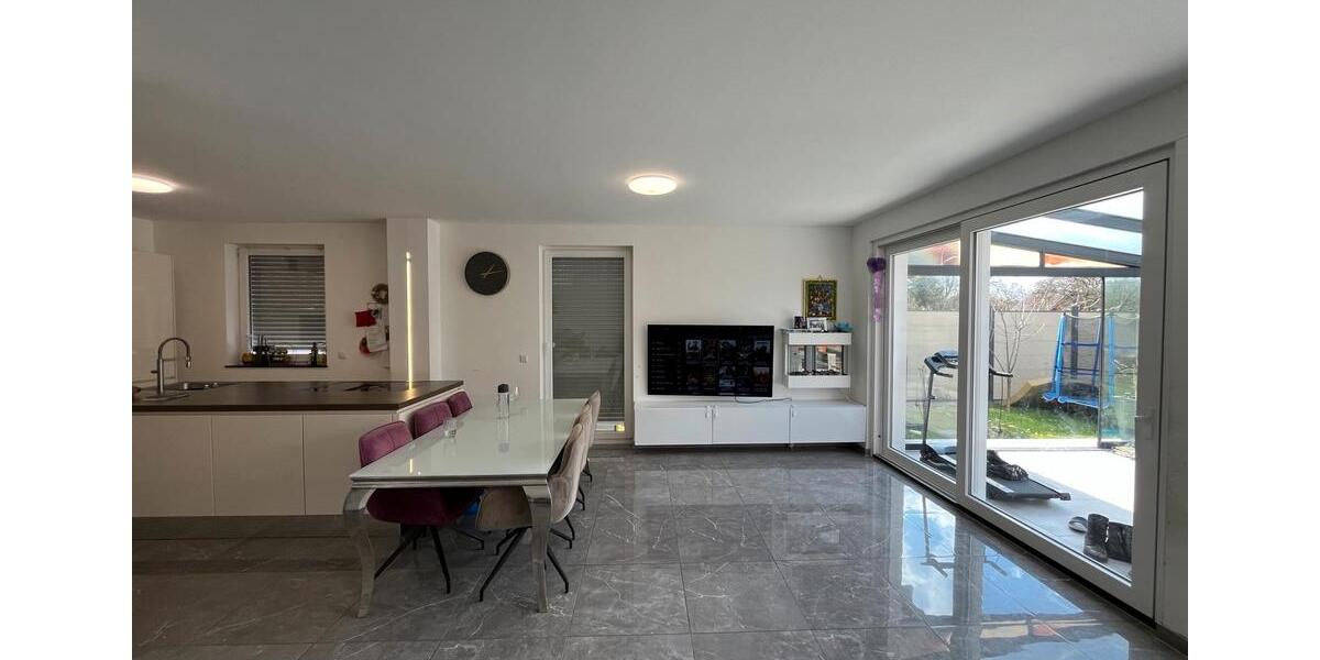 Doppelhaushälfte Lünen - 5 Zimmer, 113 m&sup2;, 410.000&euro; | Angebot:25761669