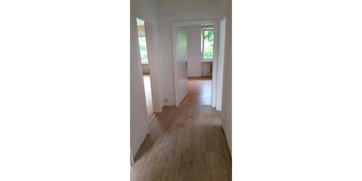Etagenwohnung Iserlohn - 2 Zimmer, 66 m&sup2;, 650&euro; | Angebot:27594699