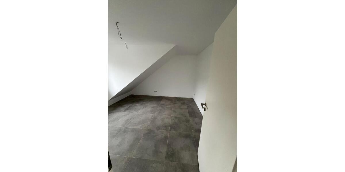 Dachgeschoßwohnung Herne Eickel - 3.5 Zimmer, 62 m&sup2;, 680&euro; | Angebot:26536624