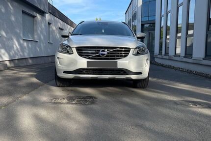 Volvo XC60 176.000 km 13.750 &euro; Wuppertal 42105