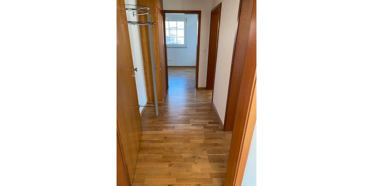 Etagenwohnung Dortmund Aplerbeck - 3 Zimmer, 80 m&sup2;, 990&euro; | Angebot:25937183