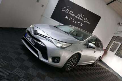 Toyota Avensis 283.000 km 6.297 &euro; Remscheid 42897