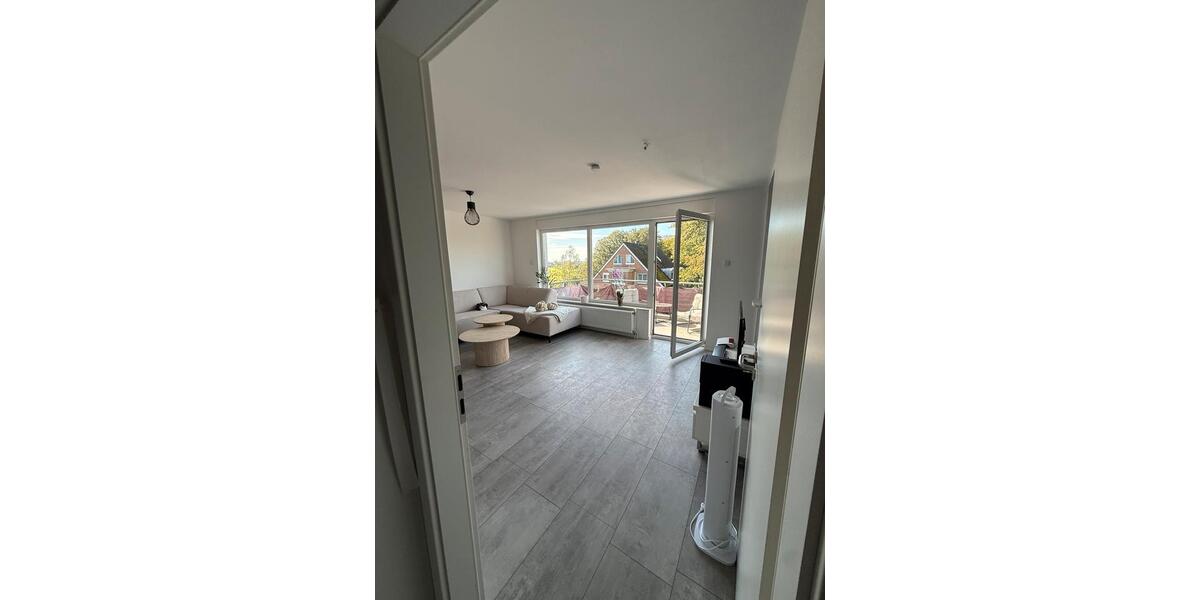Etagenwohnung Remscheid Gemarkung Bergisch Born - 3 Zimmer, 80 m&sup2;, 1.200&euro; | Angebot:27571250