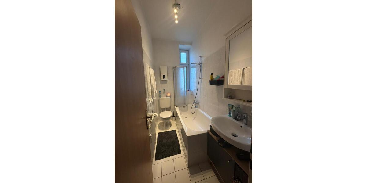 Etagenwohnung Dortmund Innenstadt West - 3 Zimmer, 90 m&sup2;, 750&euro; | Angebot:25813874