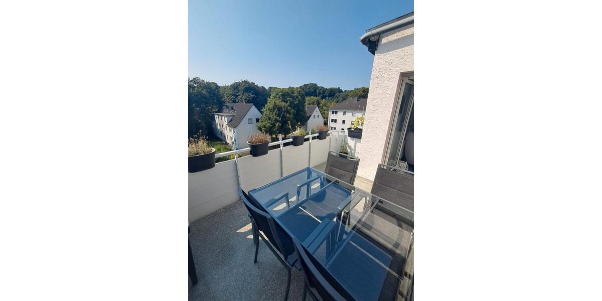 Dachgeschoßwohnung Lüdenscheid Staberg - 3 Zimmer, 79 m&sup2;, 710&euro; | Angebot:27624450