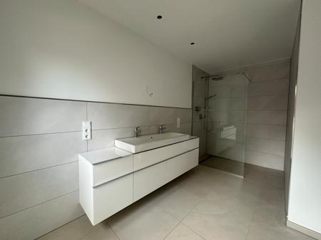 Erdgeschoßwohnung Iserlohn - 5 Zimmer, 128 m&sup2;, 2.200&euro; | Angebot:19264816