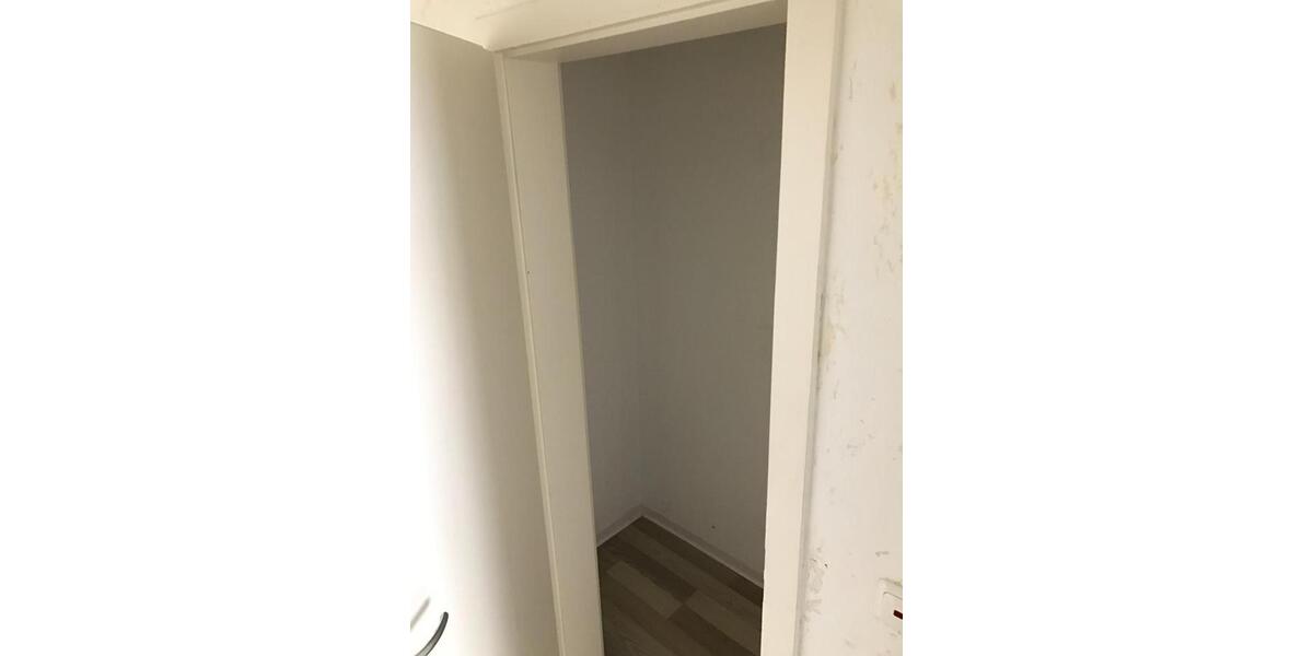 Erdgeschoßwohnung Hattingen - 2.5 Zimmer, 61 m&sup2;, 519&euro; | Angebot:26008885