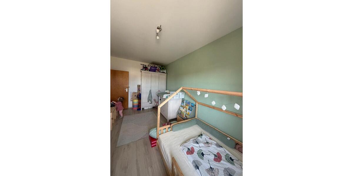 Etagenwohnung Halver - 3 Zimmer, 84 m&sup2;, 850&euro; | Angebot:26612579