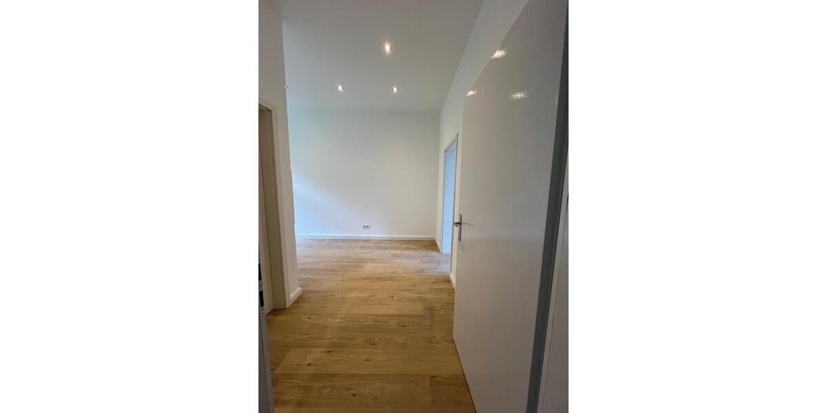 Etagenwohnung Wuppertal Arrenberg - 3 Zimmer, 66 m&sup2;, 610&euro; | Angebot:26665022