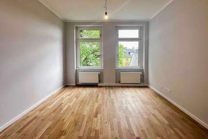 Wohnung Wuppertal Elberfeld - 2 Zimmer, 57 m&sup2;, 120.000&euro; | Angebot:27713840