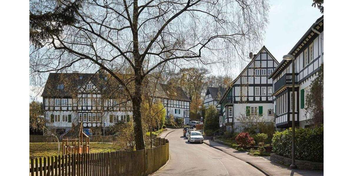 Einfamilienhaus Wuppertal Barmen - 5 Zimmer, 130 m&sup2;, 440.000&euro; | Angebot:25751250