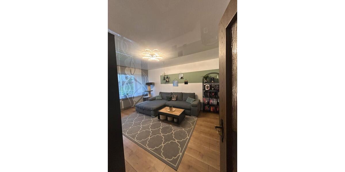 Erdgeschoßwohnung Lüdenscheid - 3 Zimmer, 74 m&sup2;, 148.000&euro; | Angebot:24840831